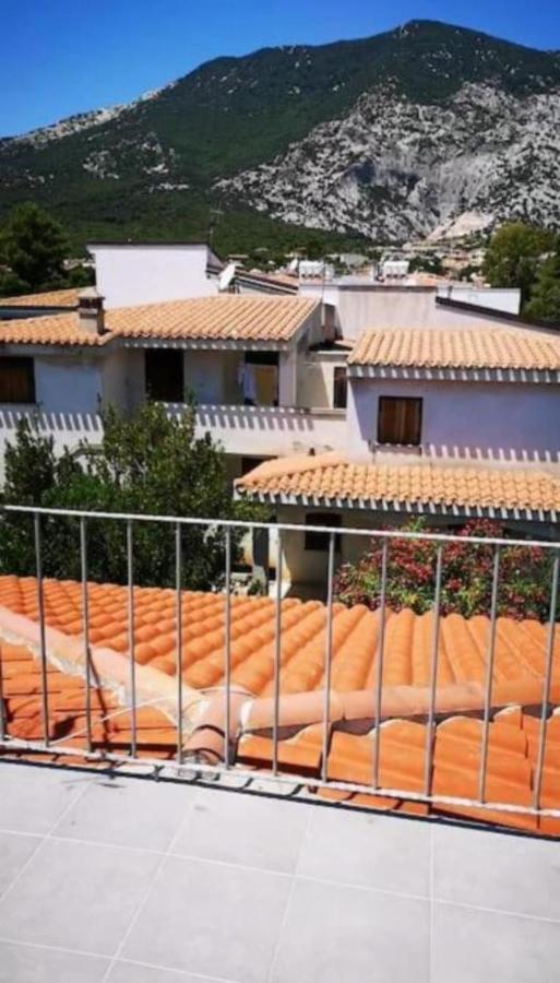 Domus De Mare Apartamento Cala Gonone Exterior foto